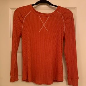 Light weight ribbed sweater